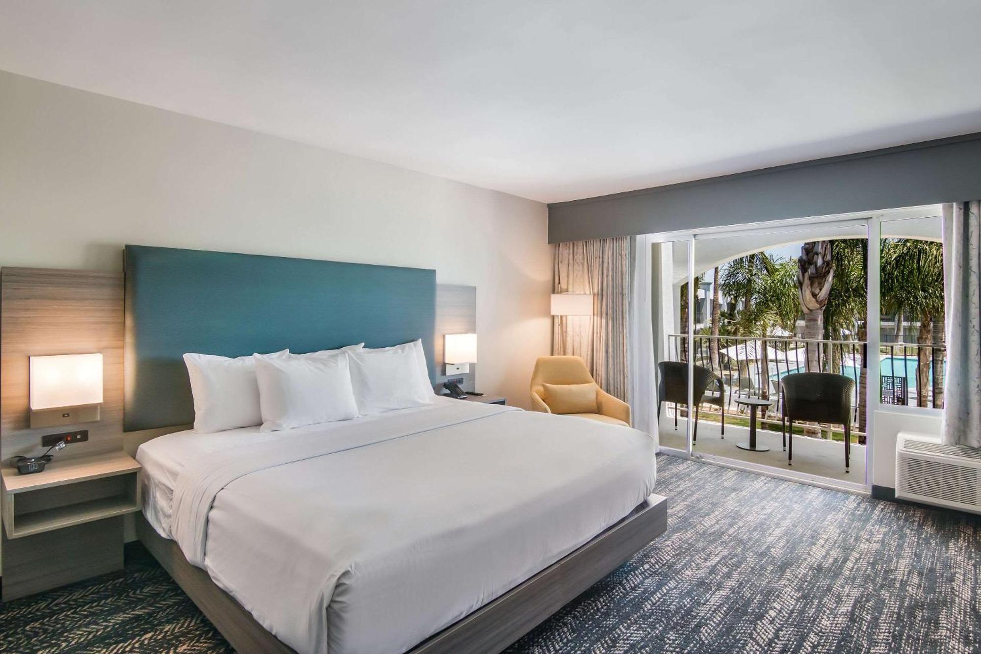 Hourglass Hotel, Ascend Hotel Collection Μπέικερσφιλντ Εξωτερικό φωτογραφία