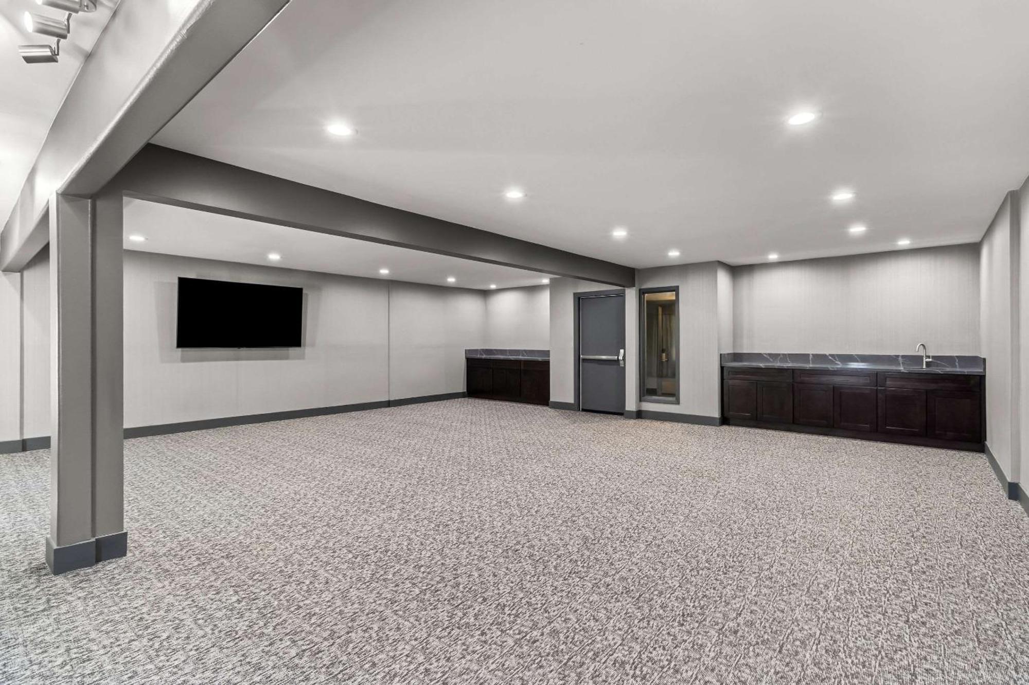 Hourglass Hotel, Ascend Hotel Collection Μπέικερσφιλντ Εξωτερικό φωτογραφία