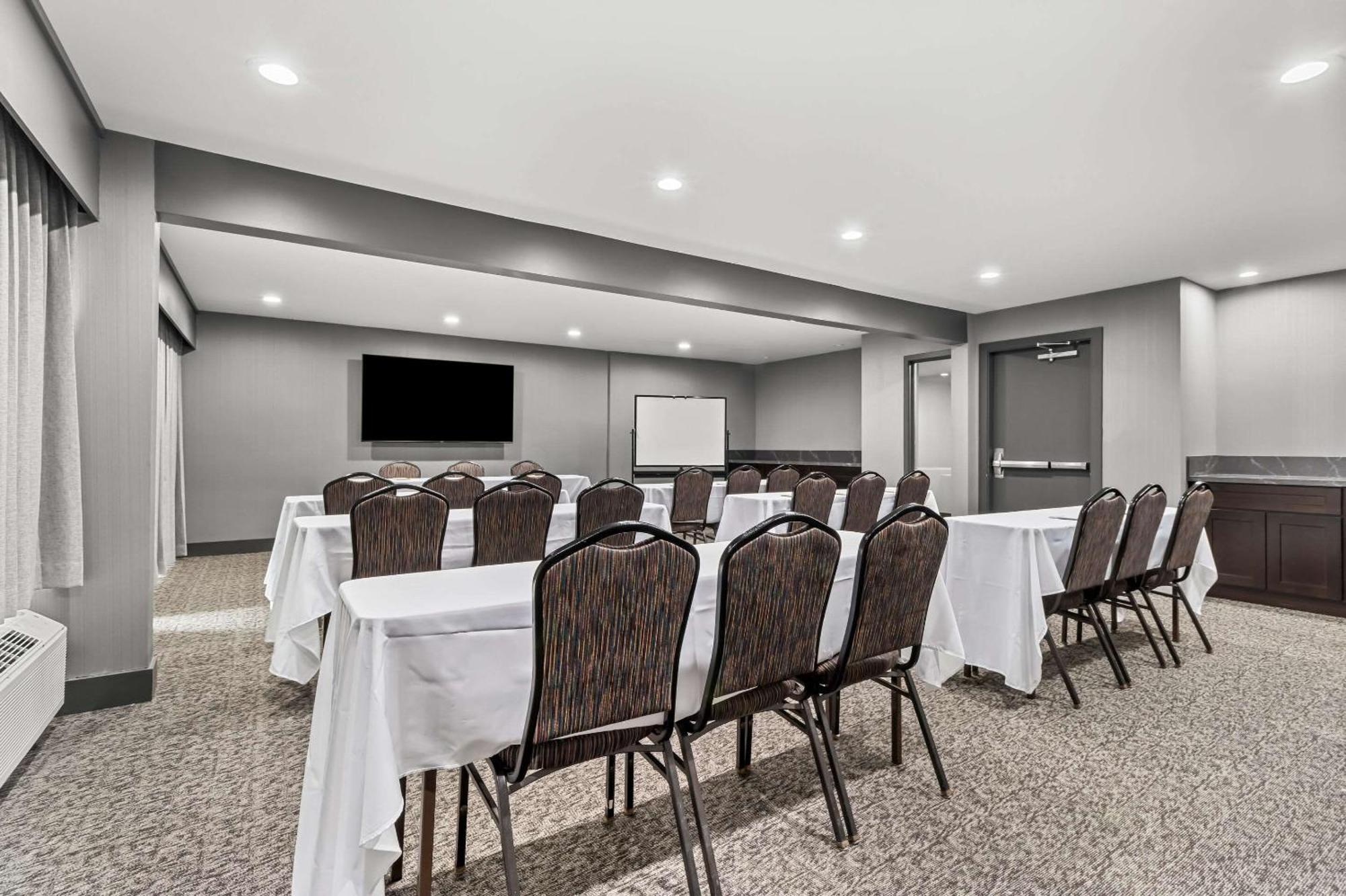 Hourglass Hotel, Ascend Hotel Collection Μπέικερσφιλντ Εξωτερικό φωτογραφία