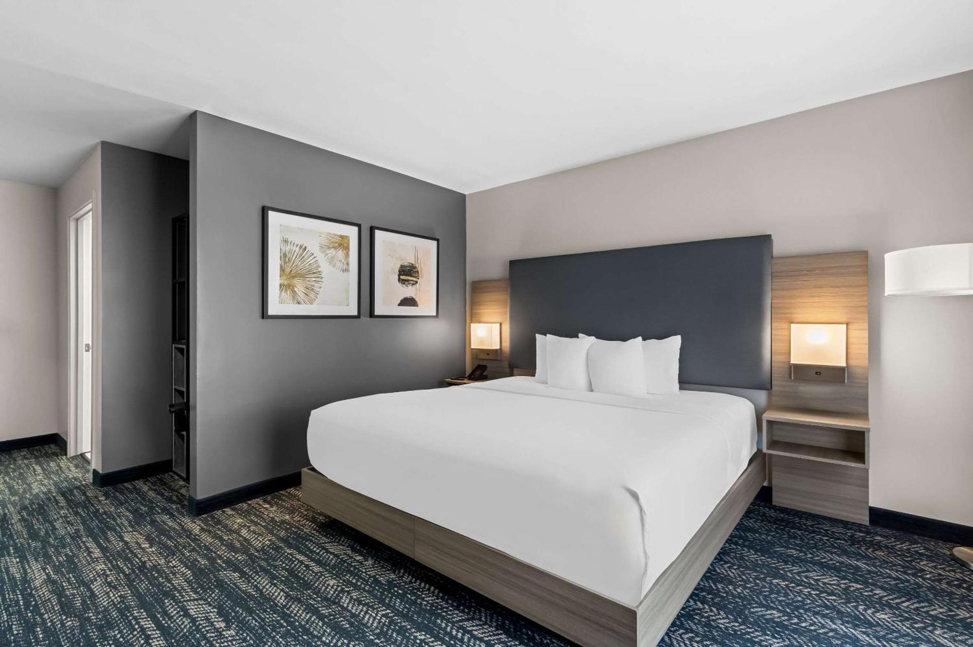 Hourglass Hotel, Ascend Hotel Collection Μπέικερσφιλντ Εξωτερικό φωτογραφία